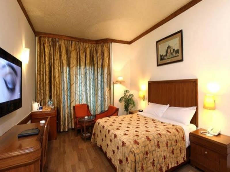 Hotel Samrat, Νέο Δελχί Εξωτερικό φωτογραφία