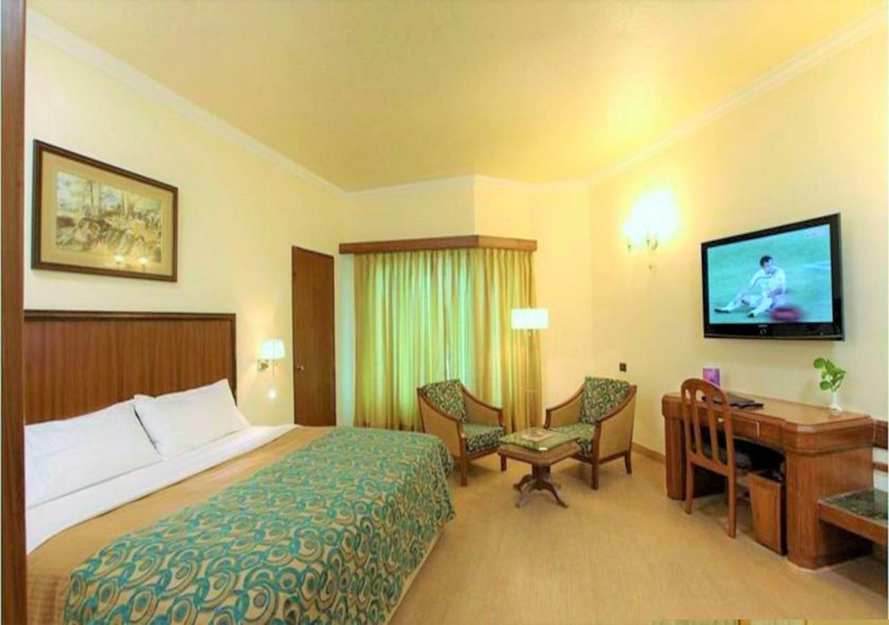 Hotel Samrat, Νέο Δελχί Εξωτερικό φωτογραφία